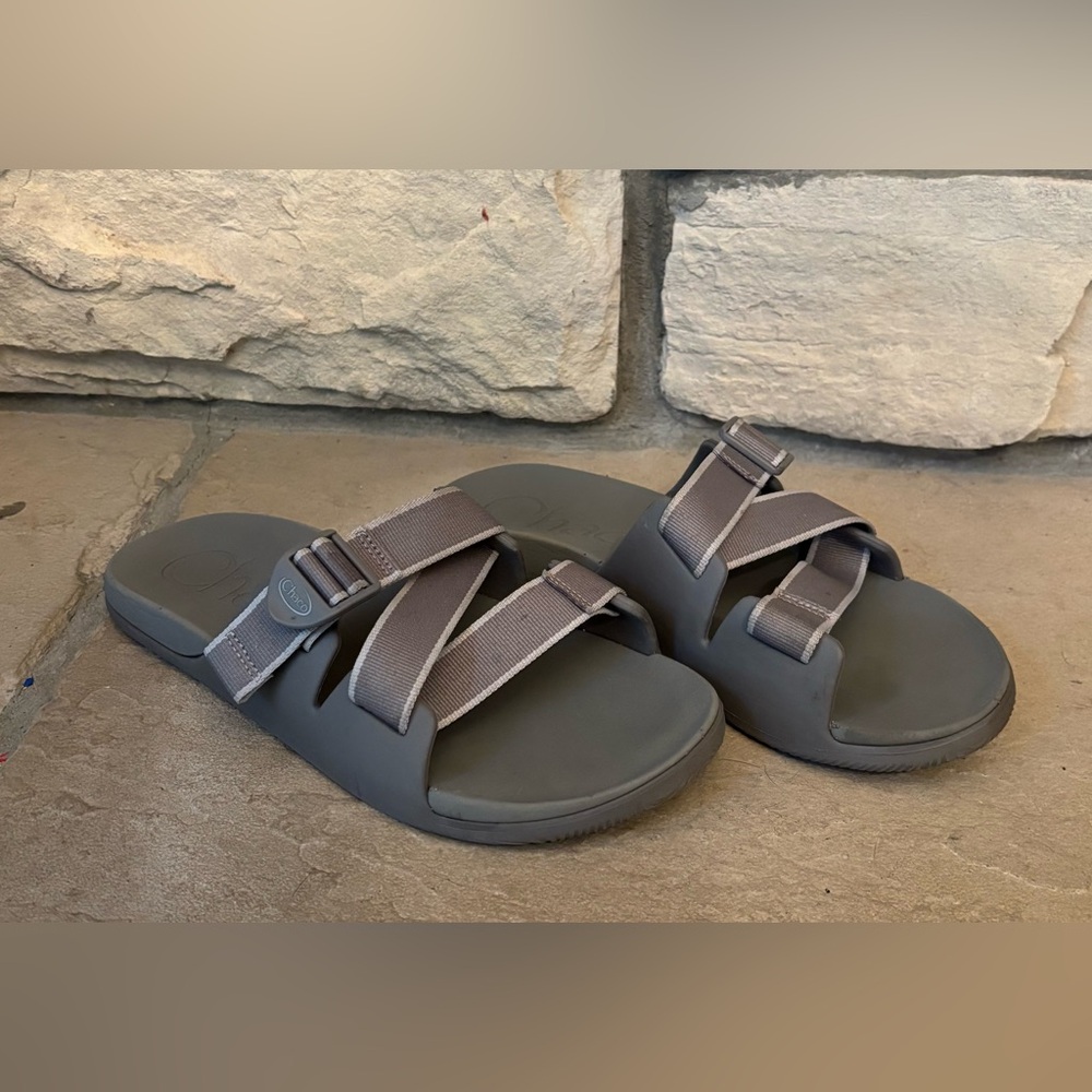CHACOS CHILLOS SLIDE SANDALS, M10